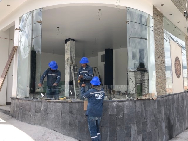 Vidrio templado acero inox aluminio quito ecuador